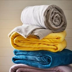 Dunelm Seriously Soft 220cm X 220cm Throw -Command Shop 1000096236 alt06