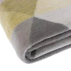 Dunelm Thermosoft Geo Ochre Throw -Command Shop 1000152687 alt03