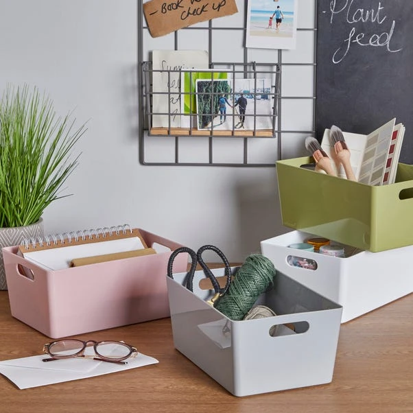 Wham Studio Plastic Storage Basket 2.01 4 Wham Studio Plastic Storage Basket 2.01 - Image 2