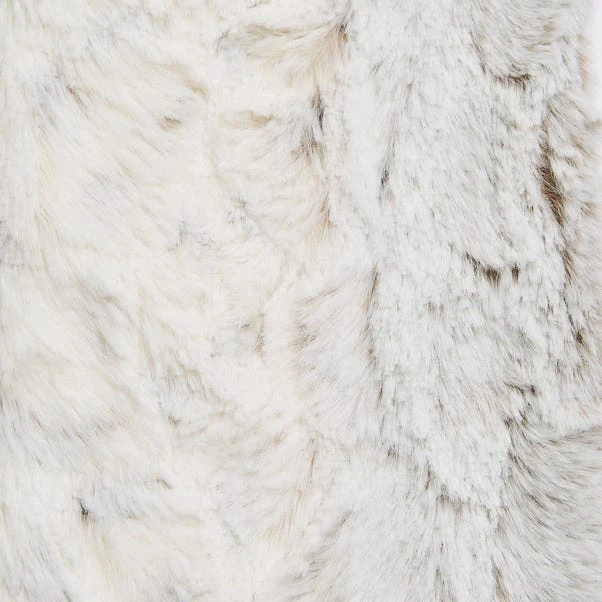 Dunelm Snow Leopard Long Hot Water Bottle 6 Dunelm Snow Leopard Long Hot Water Bottle - Image 4