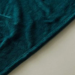 Dunelm Soft Fleece 130cm X 170cm Throw -Command Shop 30725670 alt03