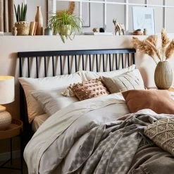 Dunelm Brushed Grey Woven Throw -Command Shop 30725723 alt07