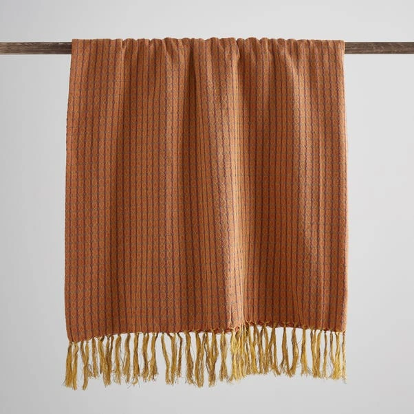 Dunelm Bilbao Woven Throw 4 Dunelm Bilbao Woven Throw - Image 2