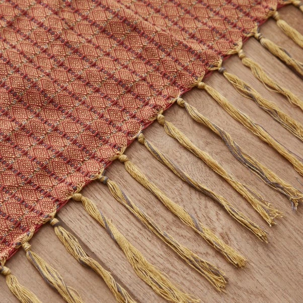 Dunelm Bilbao Woven Throw 6 Dunelm Bilbao Woven Throw - Image 4