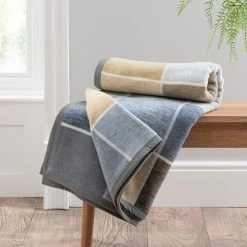 Dunelm Super Soft Squares Throw