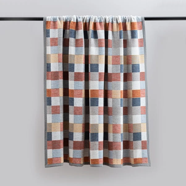 Dunelm Super Soft Mini Squares Throw 4 Dunelm Super Soft Mini Squares Throw - Image 2