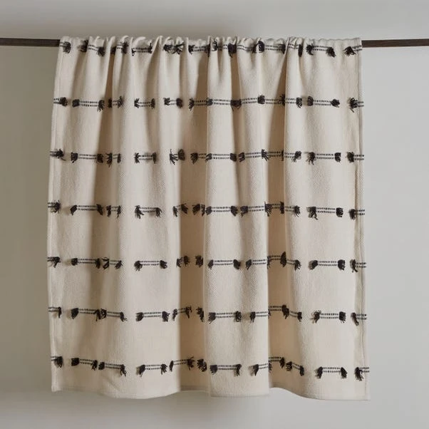 Dunelm Otis Fringe Throw 4 Dunelm Otis Fringe Throw - Image 2