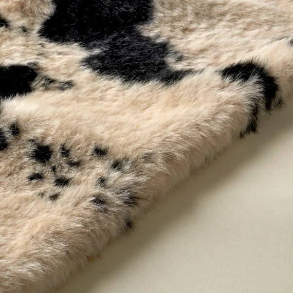 Dunelm Faux Cow Throw 5 Dunelm Faux Cow Throw - Image 3