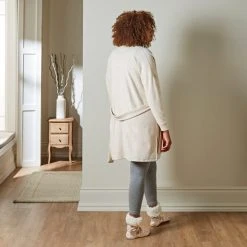 Dunelm Supersoft Lightweight Natural Dressing Gown -Command Shop 30770893 alt04