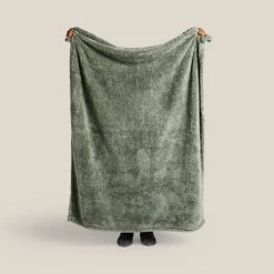 Teddy Bear Throw -Command Shop 30771619 alt04