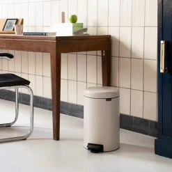 Brabantia NewIcon Pedal Bin 12L Soft Beige -Command Shop 30788090 alt04