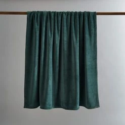 Dunelm Soft Fleece 130cm X 170cm Throw -Command Shop 30796491 alt03