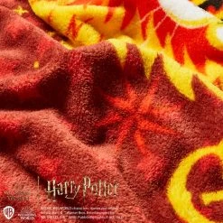 Harry Potter Red Gryffindor Fleece Blanket -Command Shop 30798267 alt02